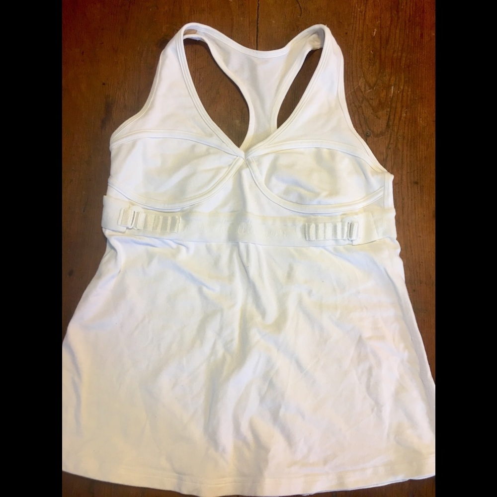 Lululemon RETRO White Tank Size 8 EUC!!